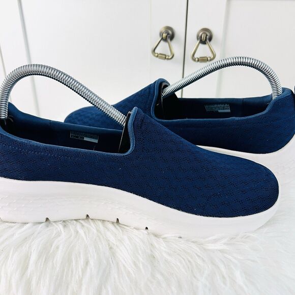 NWOT Skechers GO Walk Navy Blue Breathable Mesh Comfort Slip on Shoes Womens 9.5 - Picture 4 of 8